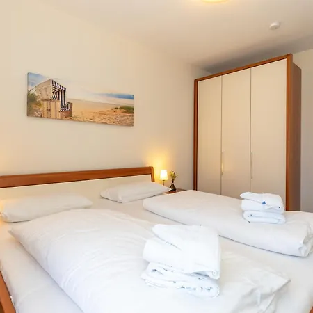 Apartments Buesumer Ring Kuehlungsborn Room photo