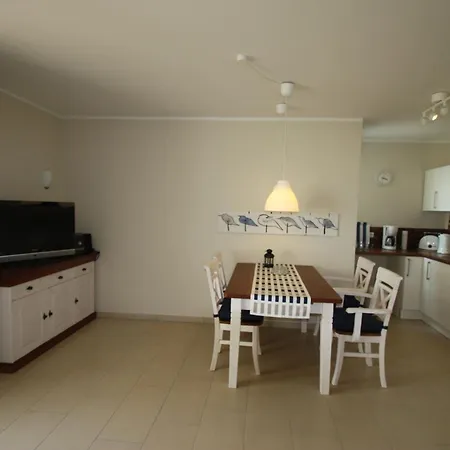 Apartments Buesumer Ring Kuehlungsborn Room photo