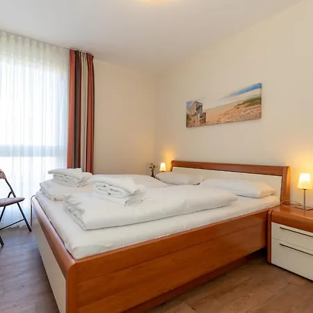 Apartments Buesumer Ring Kuehlungsborn Room photo